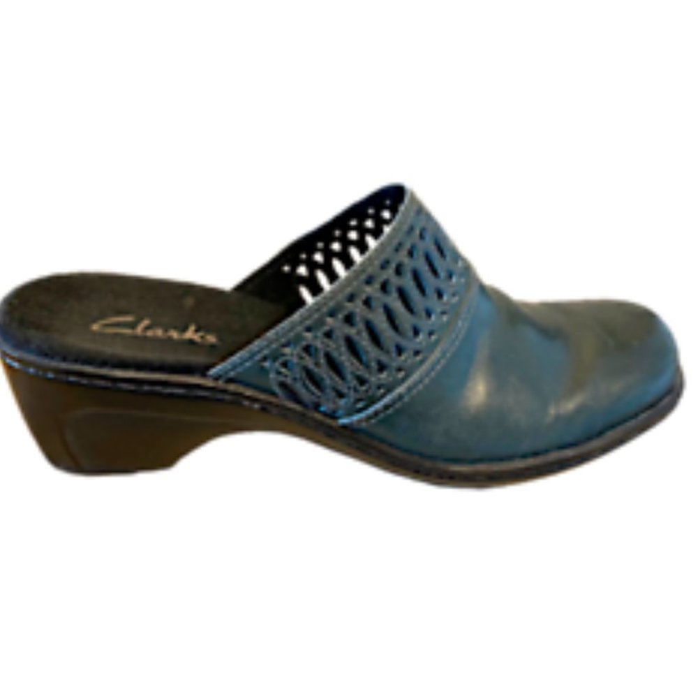 Women's Clarks Filigree Slip-On Leather Clogs Shoes Size 7.5 M